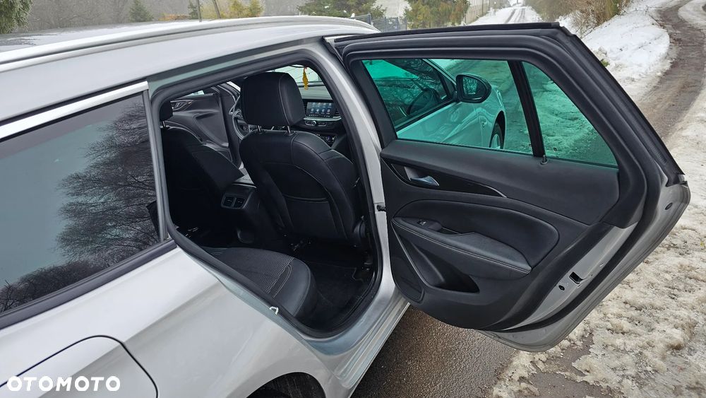 Opel Insignia 2.0 CDTI Business Elegance S&S - 12