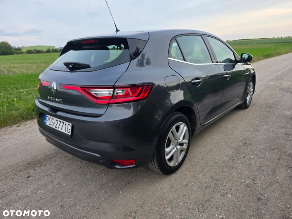 Renault Megane 1.5 Blue dCi Intens - 13