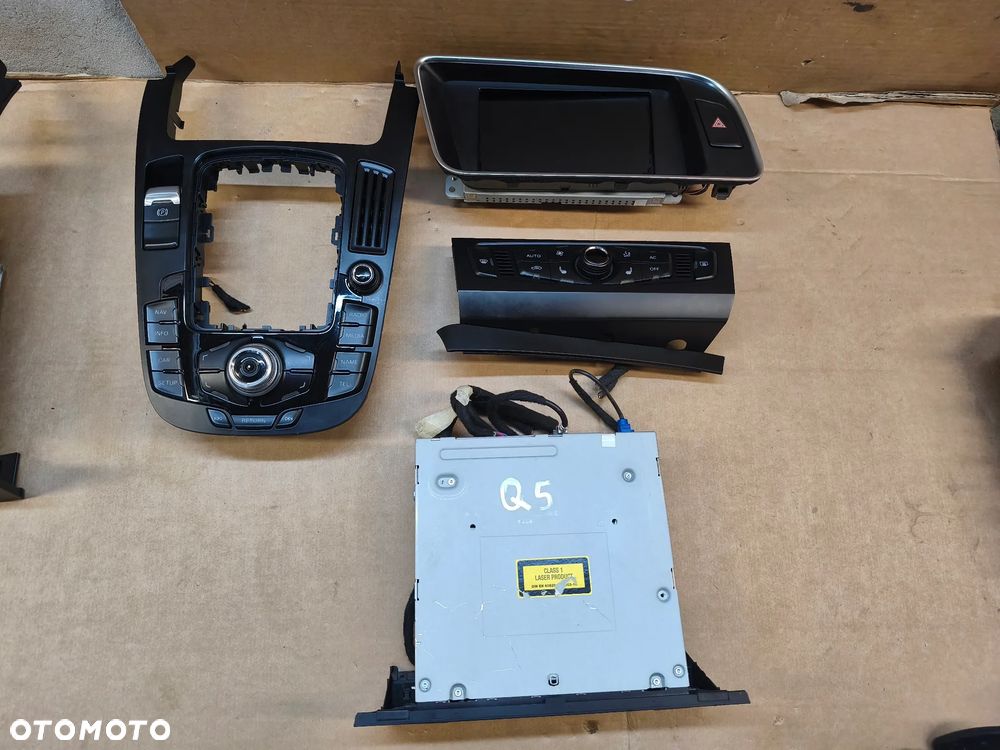 RADIO NAWIGACJA CZYTNIK MMI 8T1035666 AUDI Q5 8R - 1