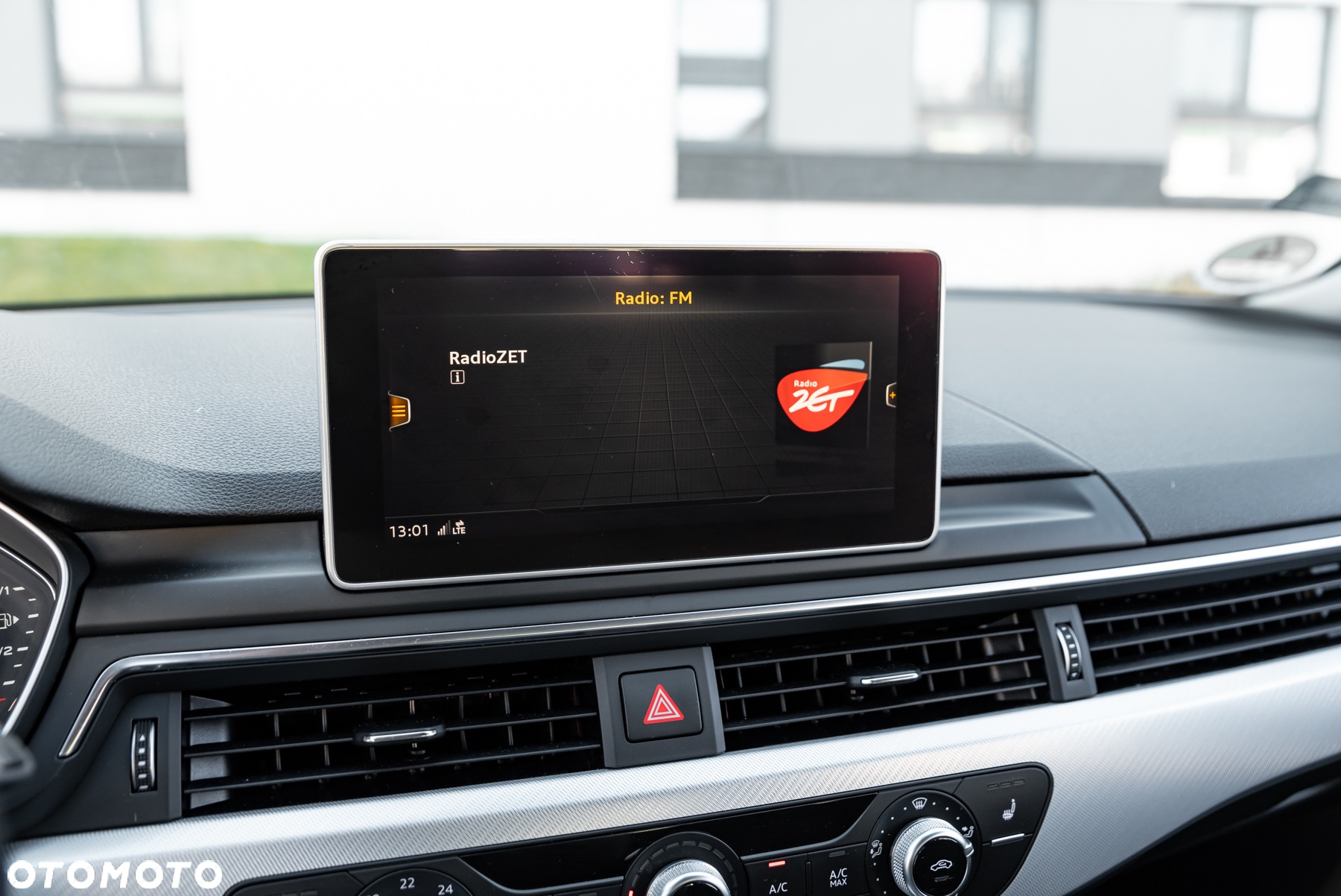 Audi A4 2.0 TDI S tronic - 36