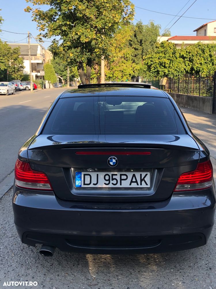 BMW Seria 1 120d Coupe Aut. Limited Edition Lifestyle mit M Sportpaket - 4