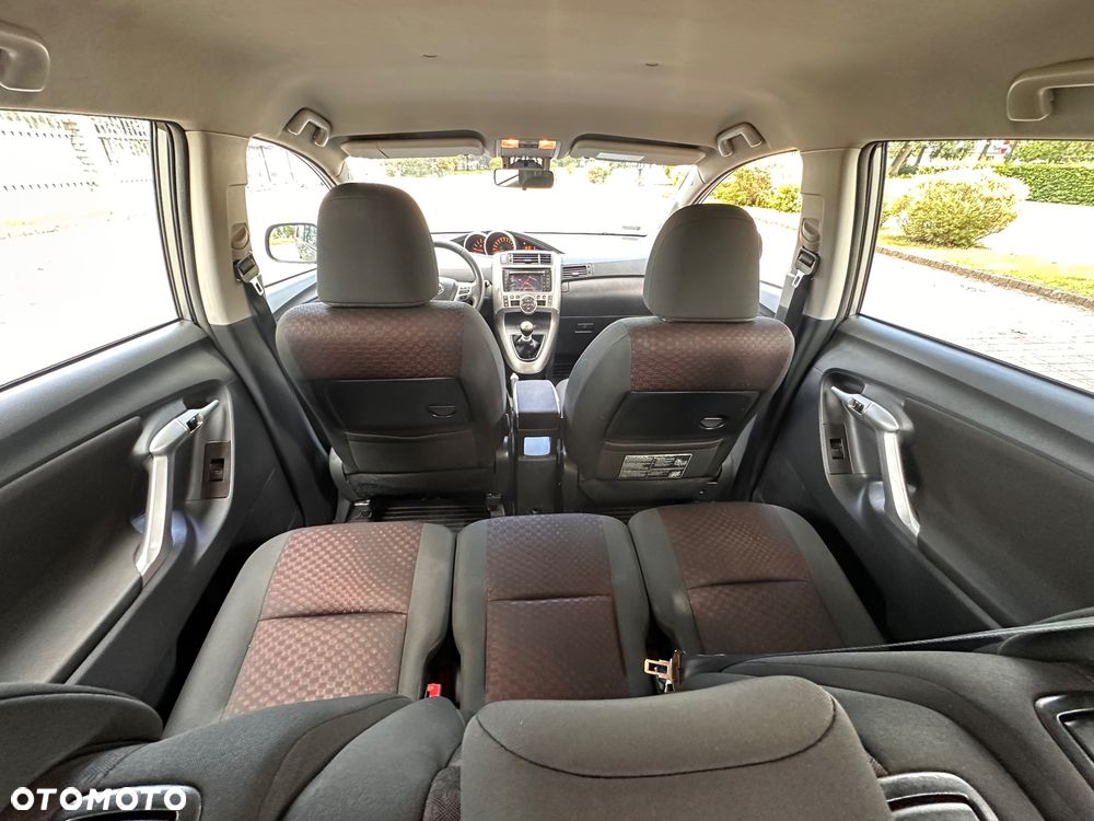 Toyota Verso 2.0 D-4D Executive - 20
