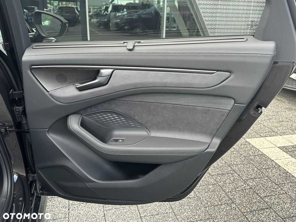 Audi A6 Avant - 25