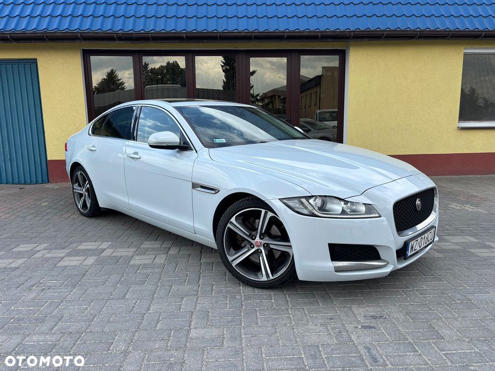 Jaguar XF - 2