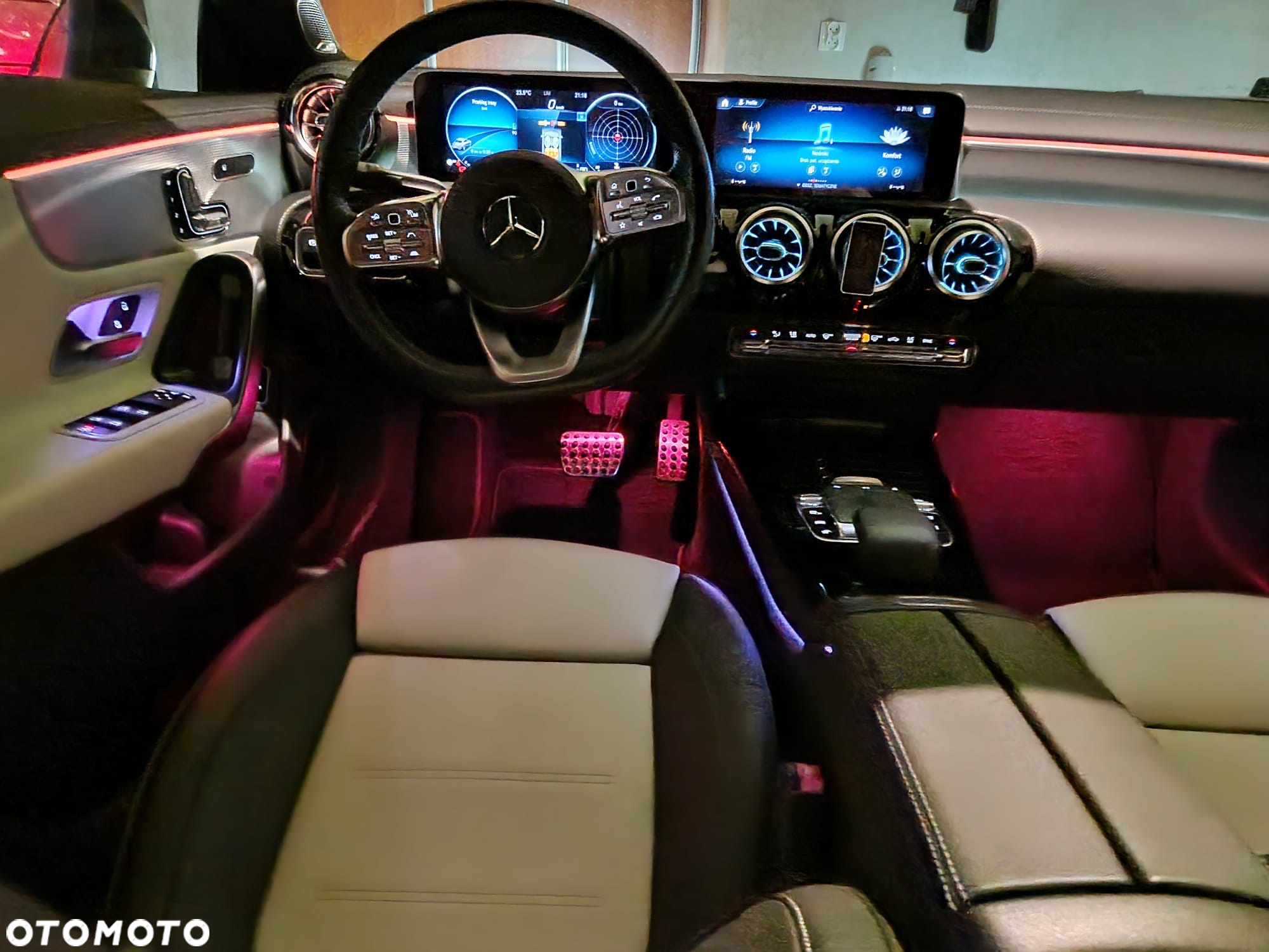 Mercedes-Benz CLA 250 4-Matic 7G-DCT - 28