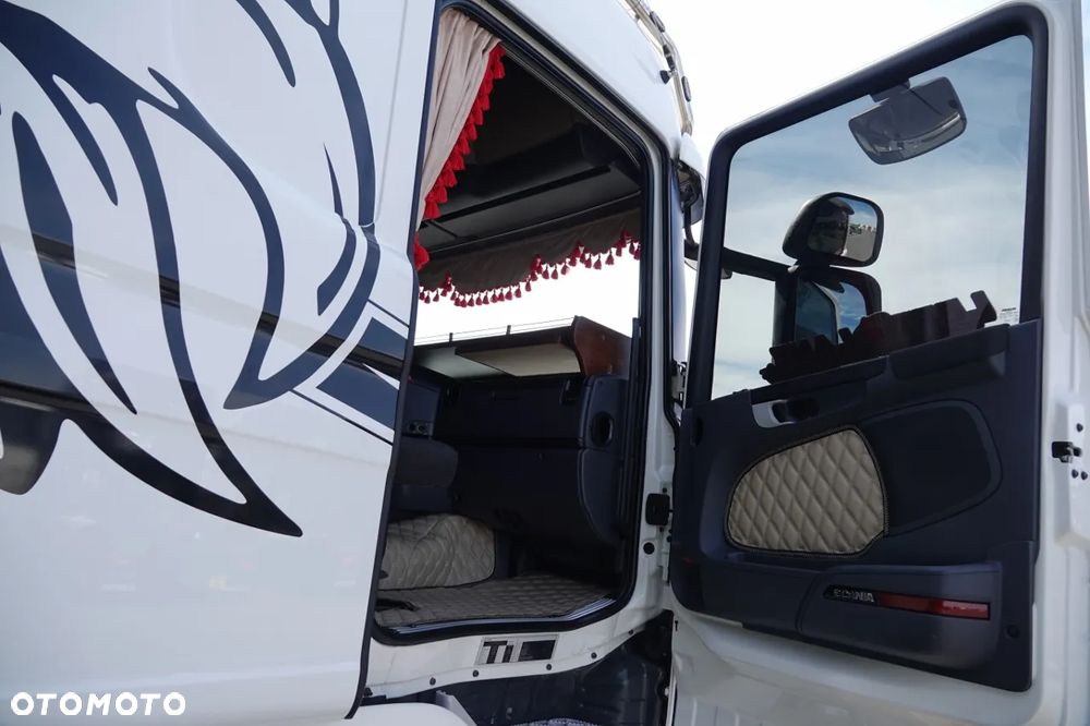Scania R 420 /  HYDRAULIKA / RETARDER / EURO 5 - 35