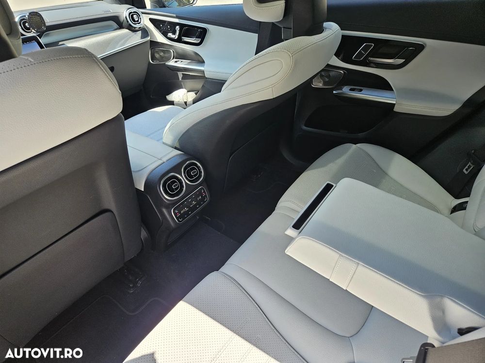 Mercedes-Benz GLC 300 d 4MATIC MHEV - 4