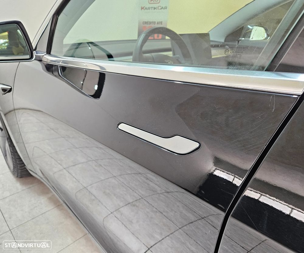 Tesla Model 3 Long Range RWD - 19