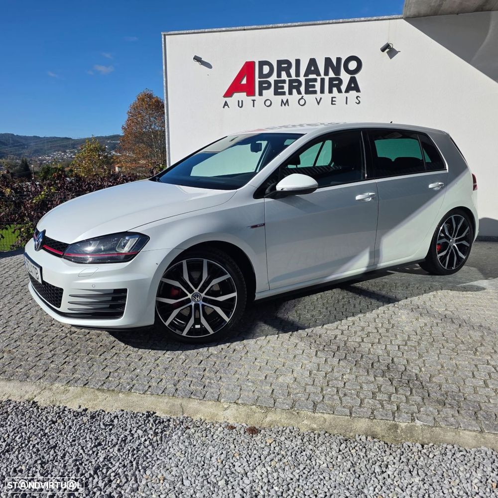 VW Golf 2.0 TSi GTi DSG - 13