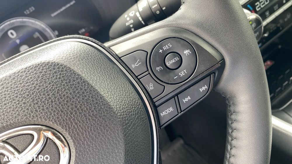 Toyota RAV4 2.5 VVT-iE 4x4 Luxury Premium - 17
