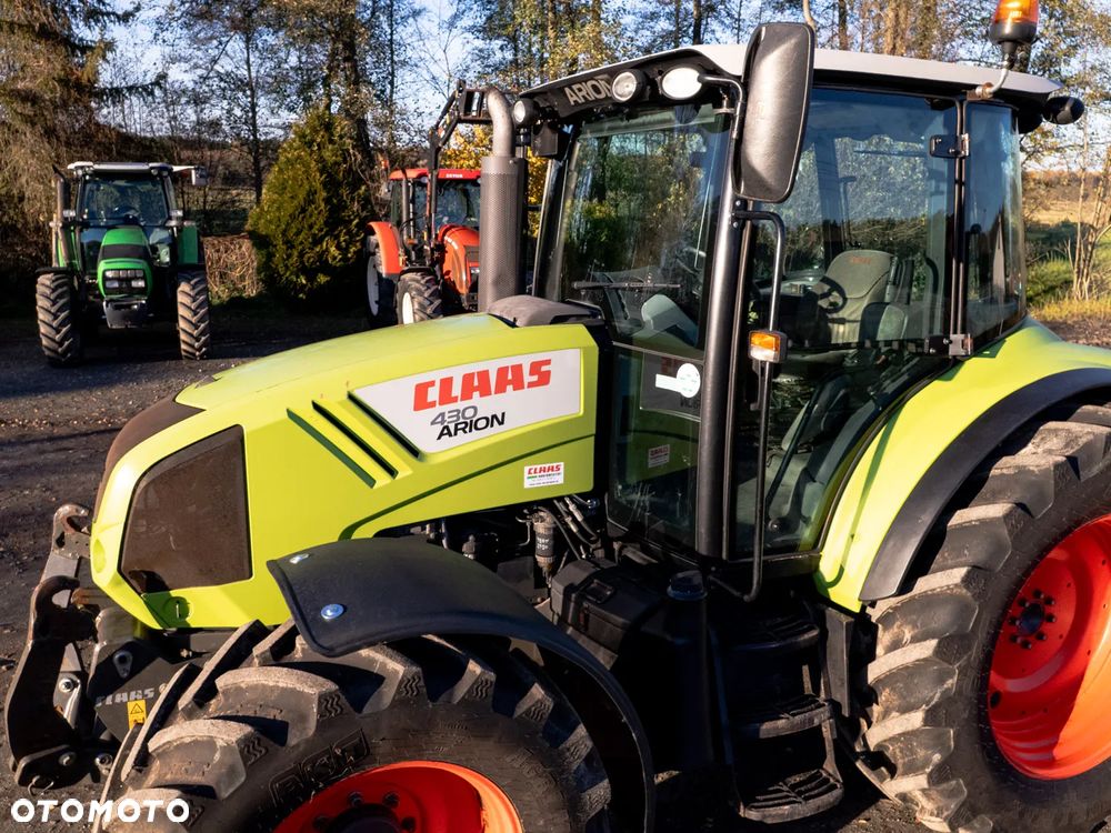 Claas ARION 430 - 10