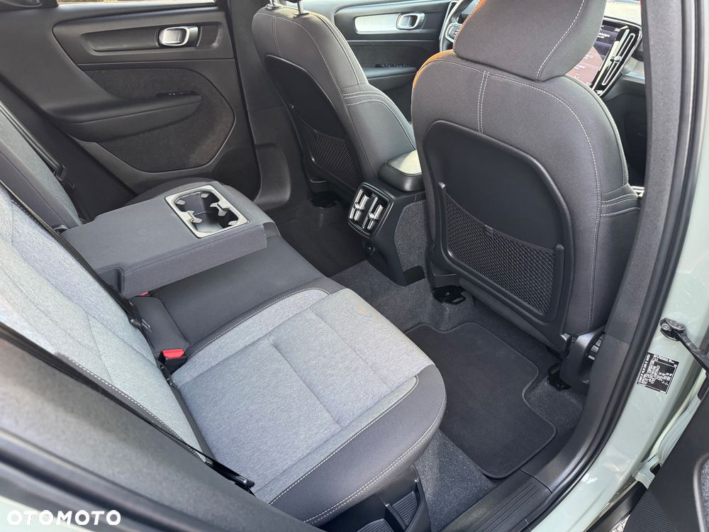 Volvo XC 40 T2 Core - 15