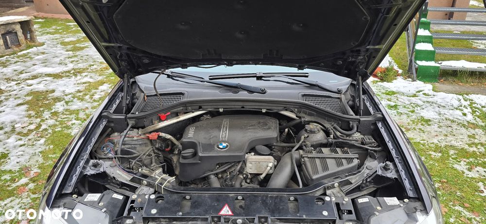 BMW X3 xDrive28i xLine - 11