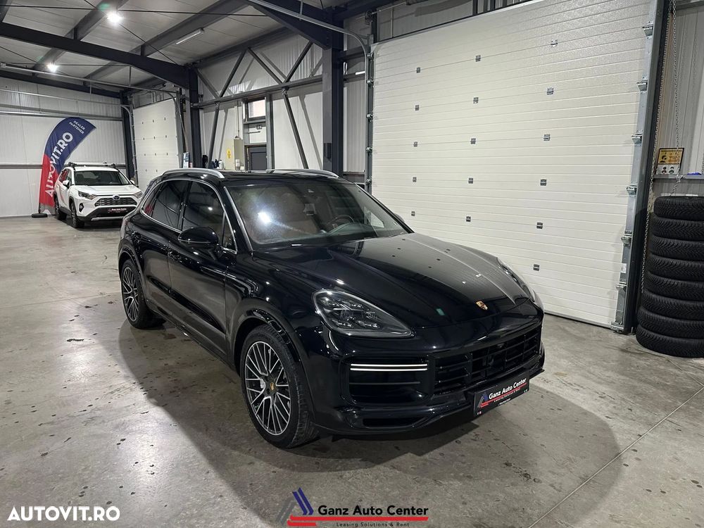 Porsche Cayenne - 32