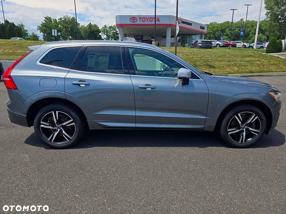 Volvo XC 60 T6 AWD R-Design - 3