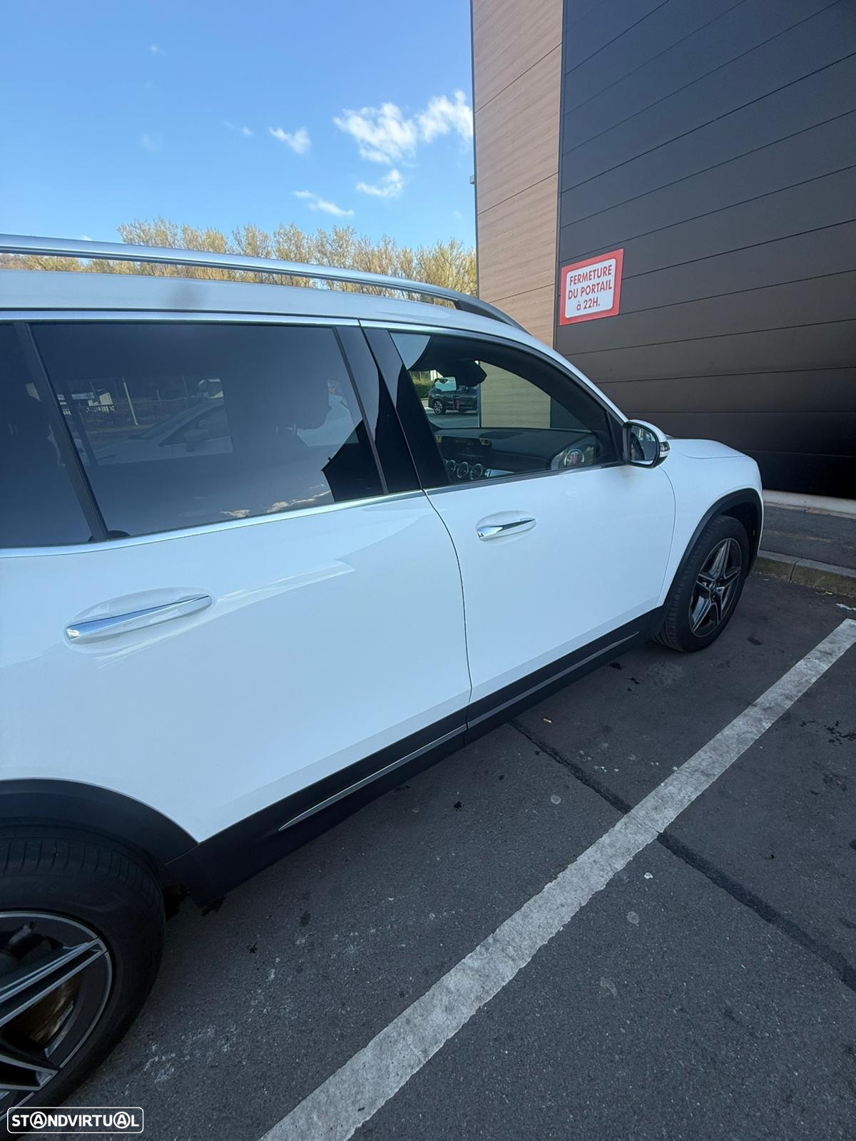 Mercedes-Benz GLB 220 d 4Matic 8G-DCT AMG Line - 2