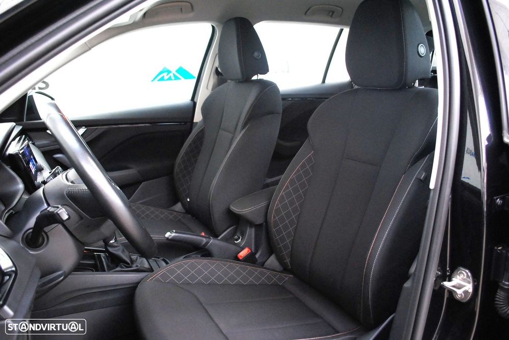 Skoda Kamiq 1.0 TSI DSG - 21