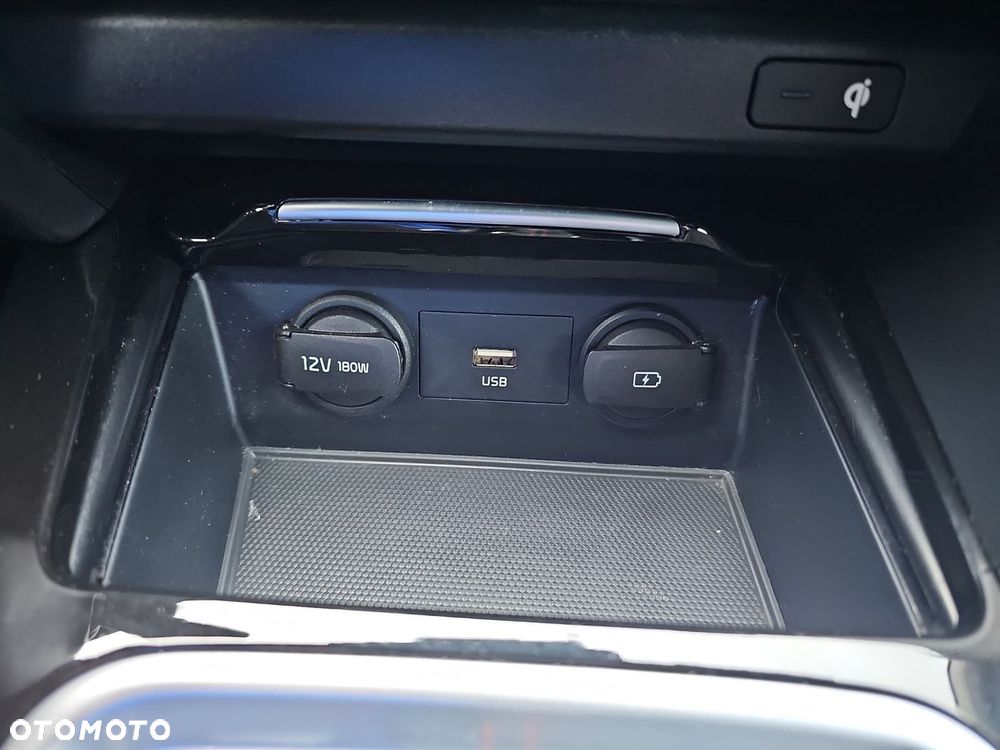 Kia ProCeed 1.6 T-GDI GT DCT - 22