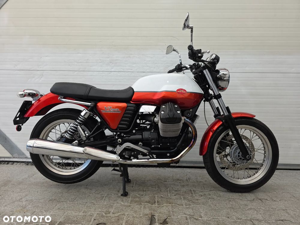 Moto Guzzi V7 - 3
