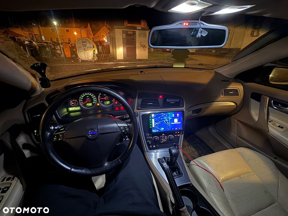 Volvo S60 2.4D5 Kinetic - 6