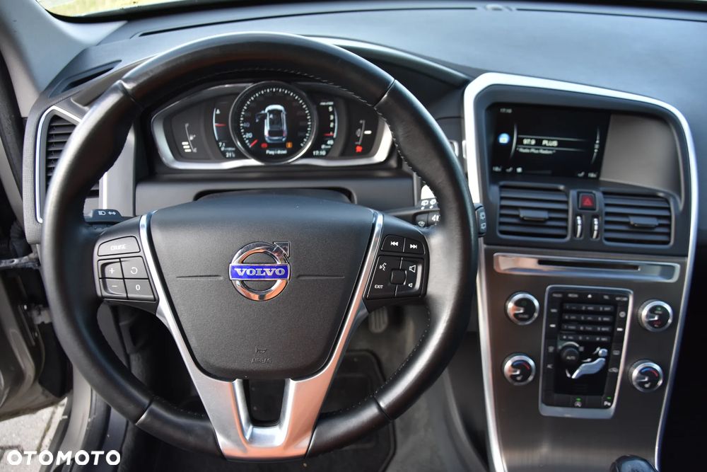 Volvo XC 60 D4 Summum - 16