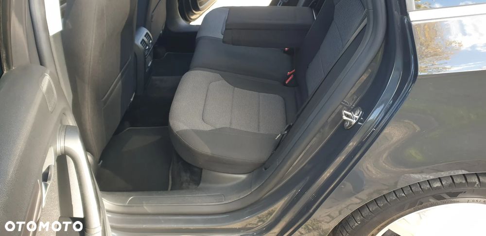 Volkswagen Passat ver-2-0-tdi-dsg-bluemotion-technology-exclusive - 20