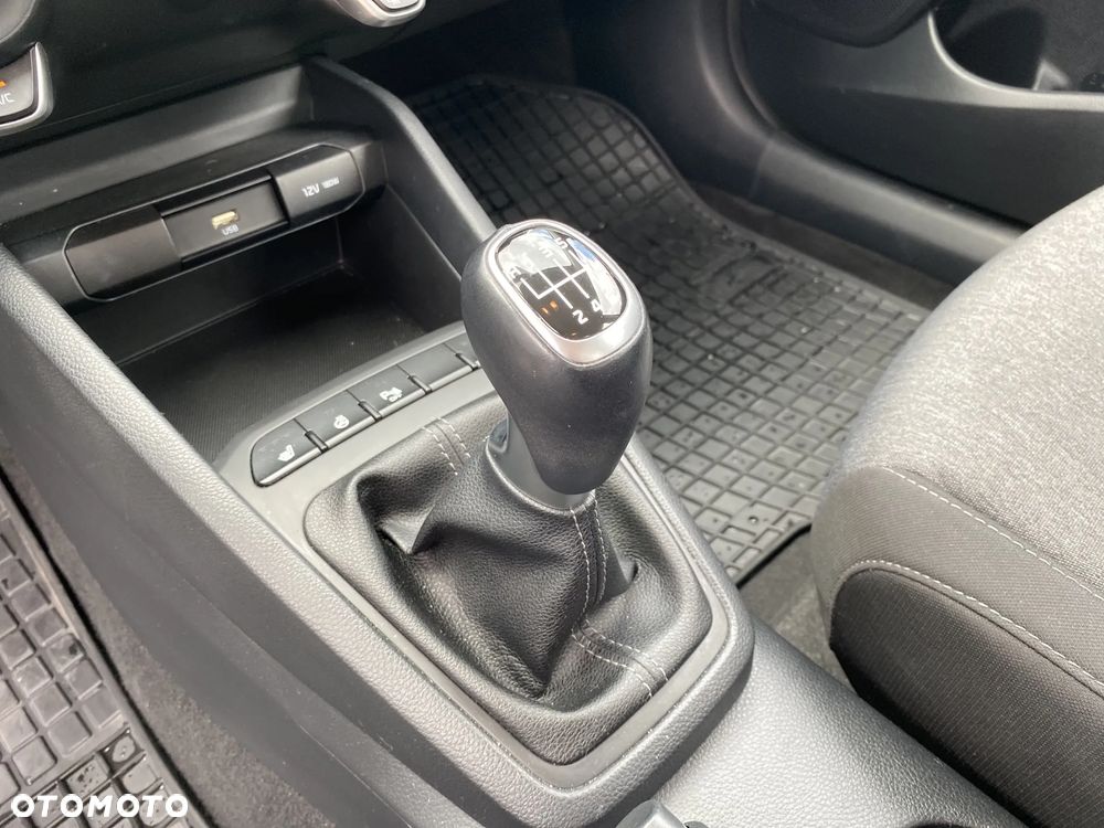 Kia Stonic 1.0 T-GDI M - 16