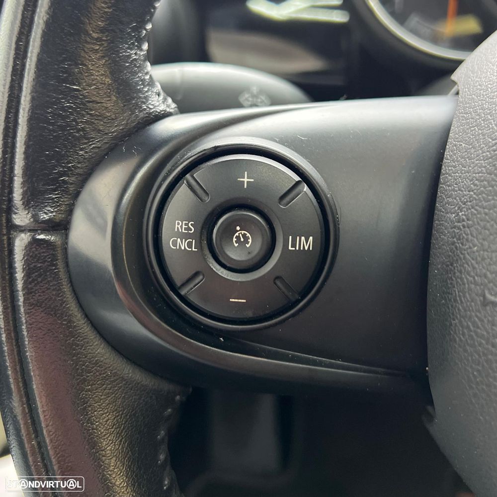 MINI 3 Portas Cooper D - 13