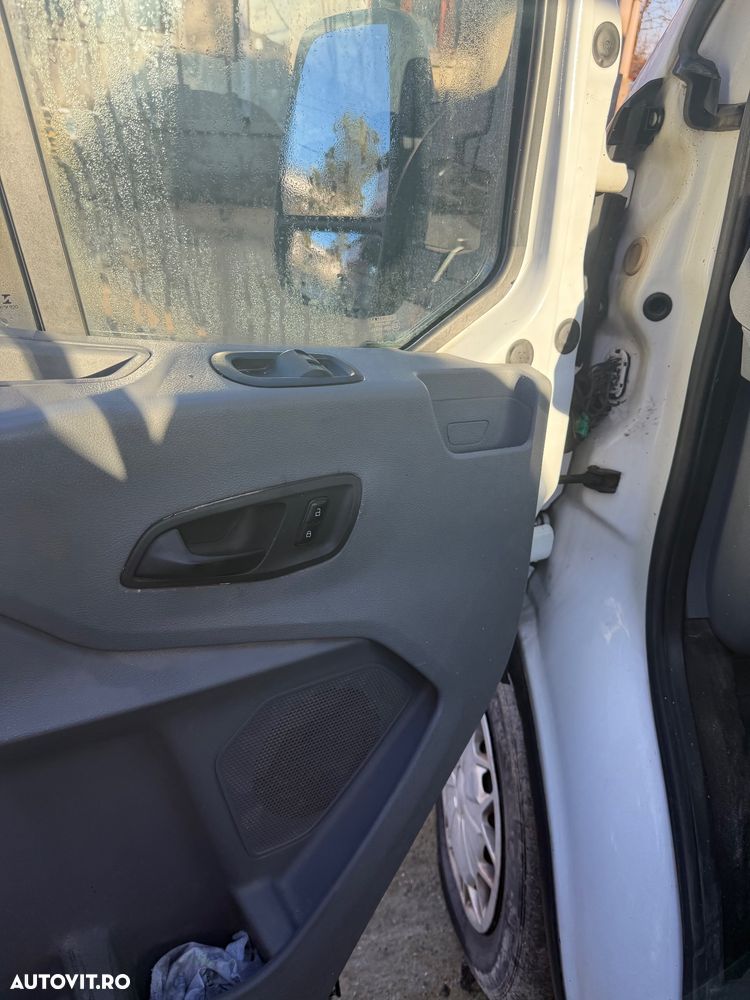 Ford TRANSIT - 12