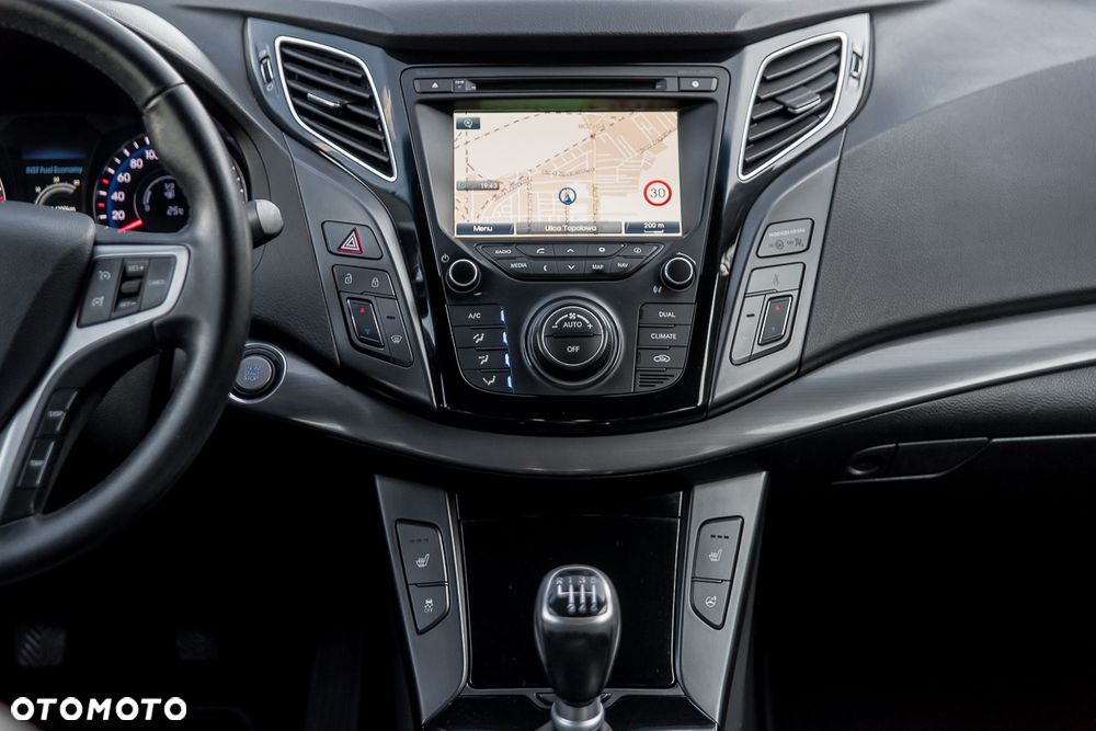 Hyundai i40 1.6 GDI Comfort - 32