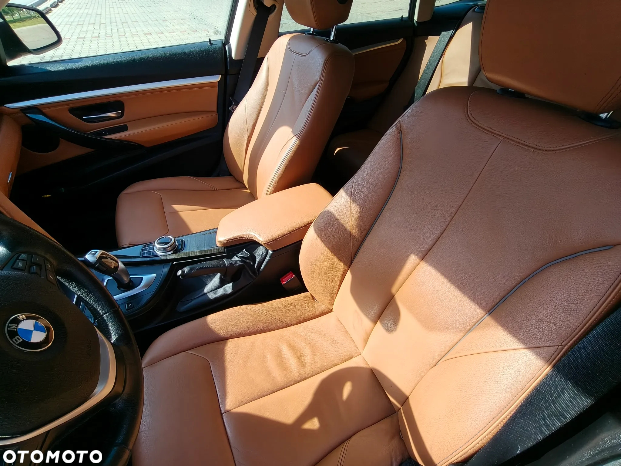 BMW 3GT 320i GT Luxury Line - 22