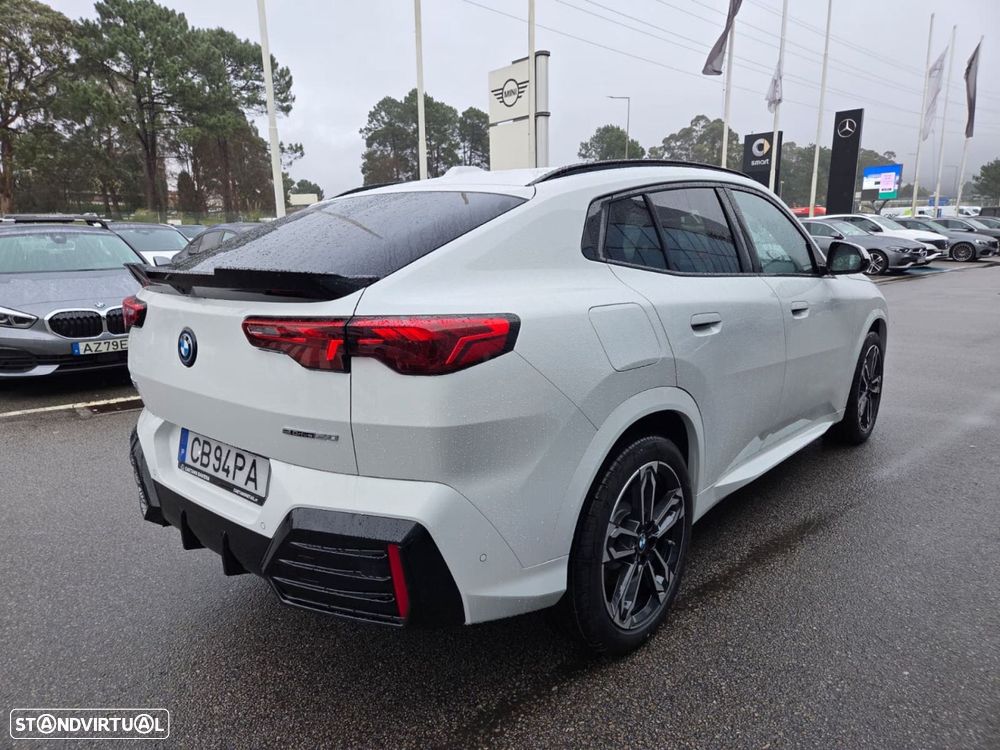 BMW ix2 eDrive20 Pack Desportivo M Pro - 3