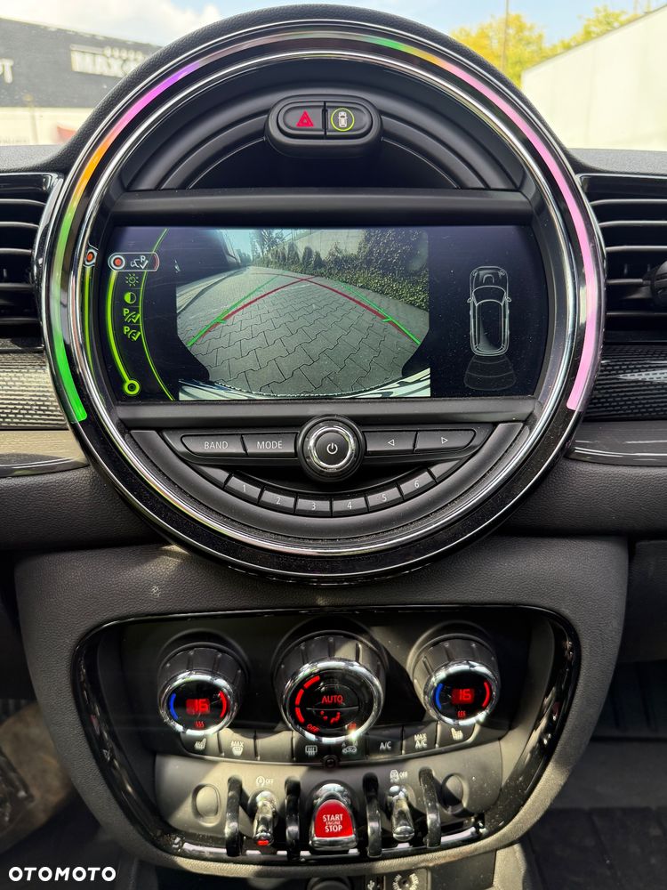 MINI Clubman - 11