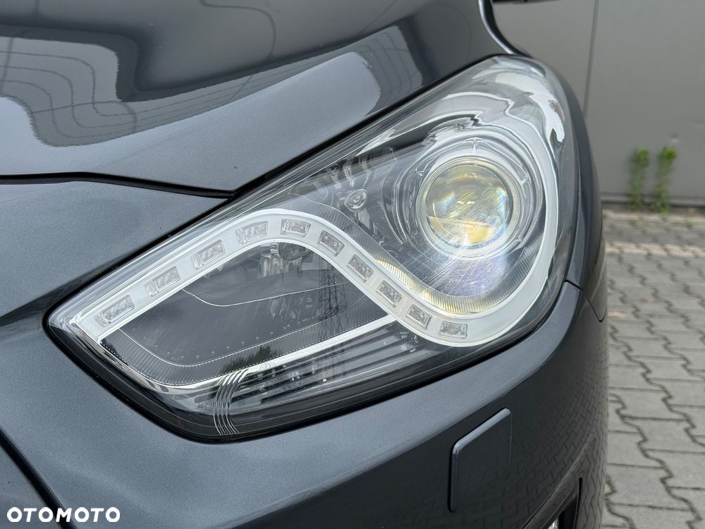 Hyundai i40 - 30