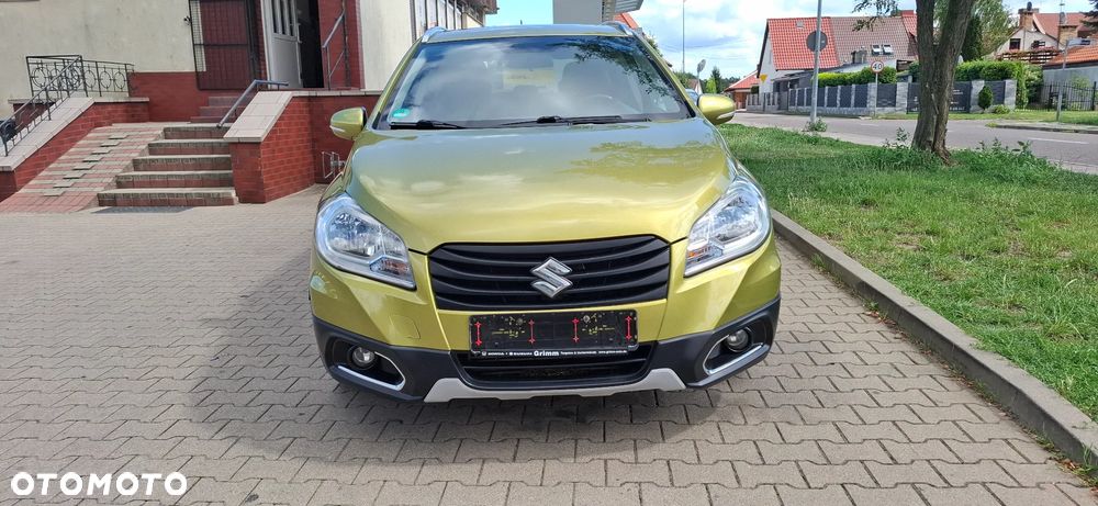 Suzuki SX4 S-Cross 1.6 DDiS Premium 4WD - 2
