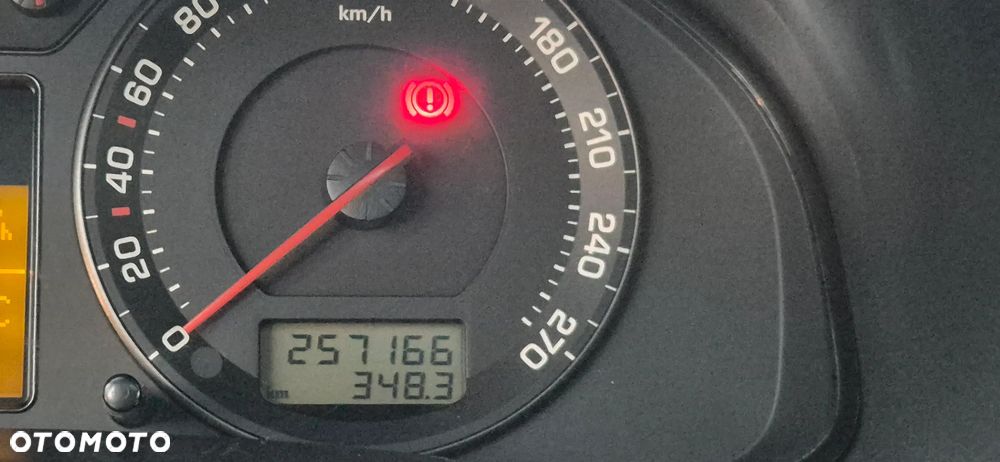 Skoda Superb 2.8 V6 Elegance - 21