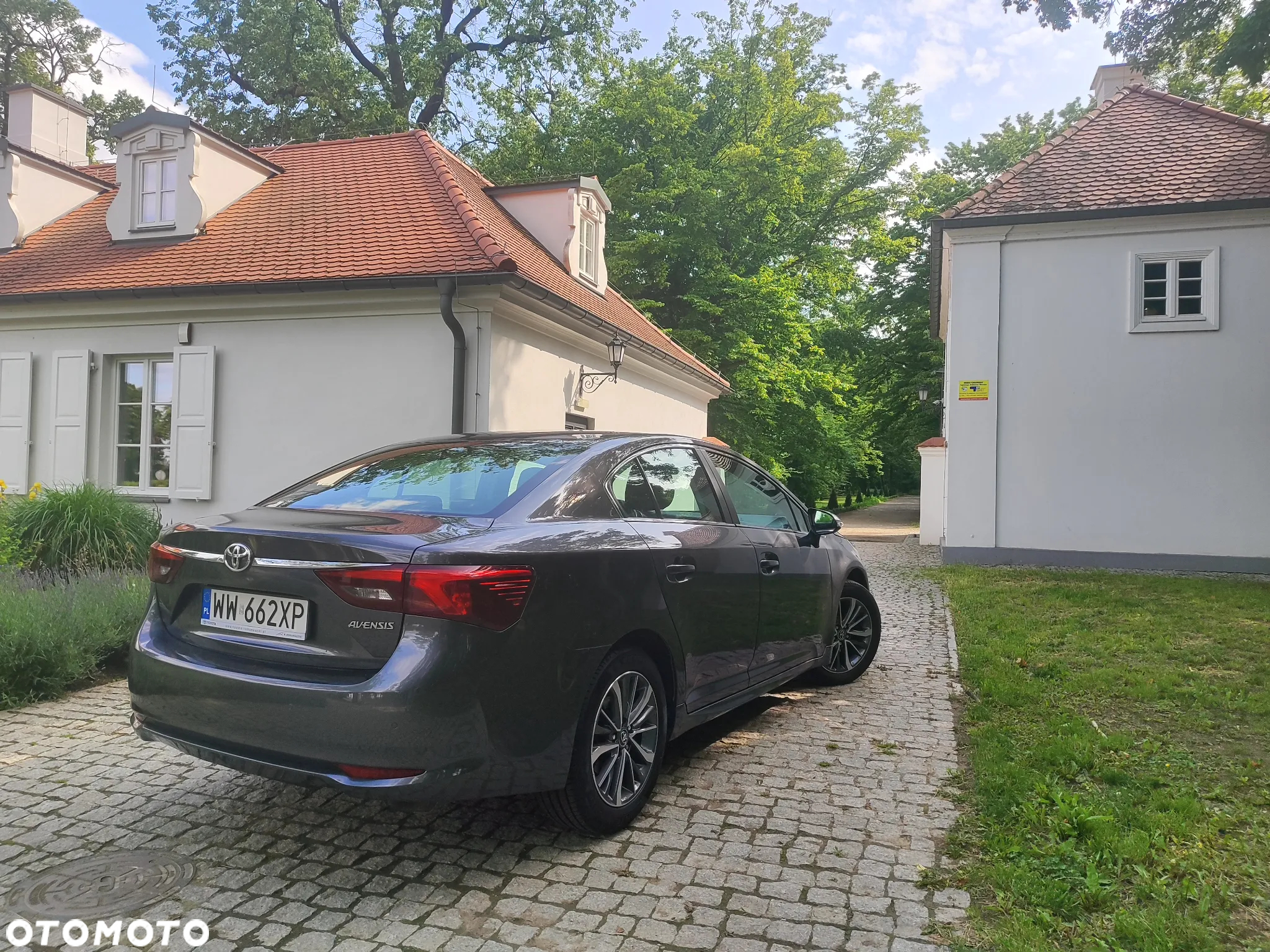 Toyota Avensis - 7