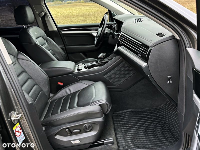 Volkswagen Touareg 3.0 V6 TDI SCR 4Mot Elegance - 13