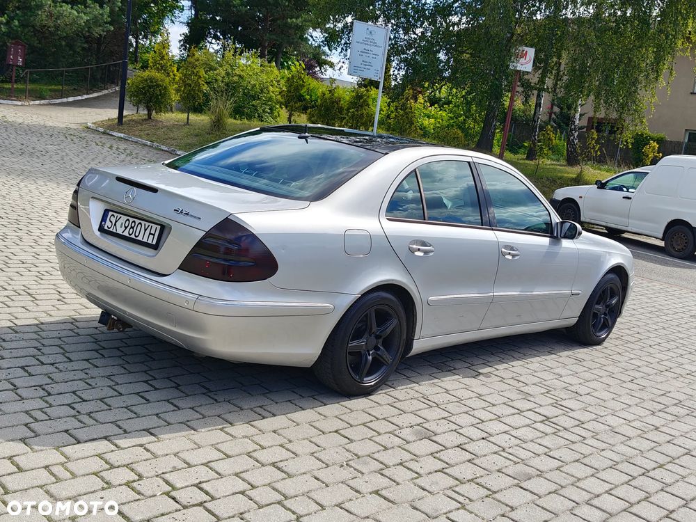 Mercedes-Benz Klasa E 320 Avantgarde - 13