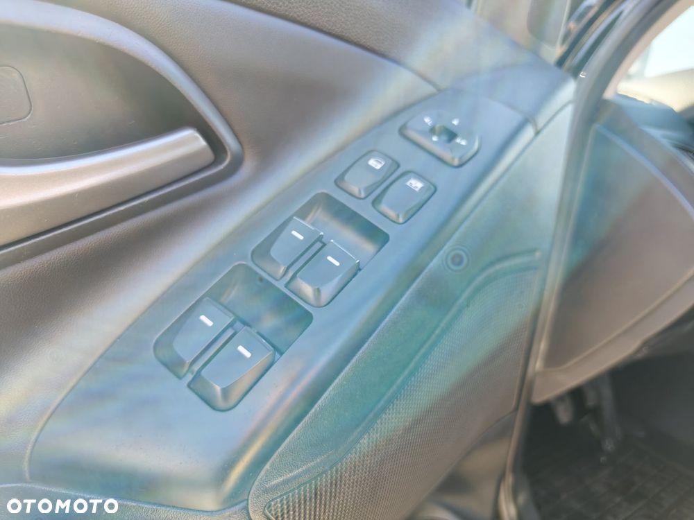 Hyundai ix35 1.6 2WD Trend - 12