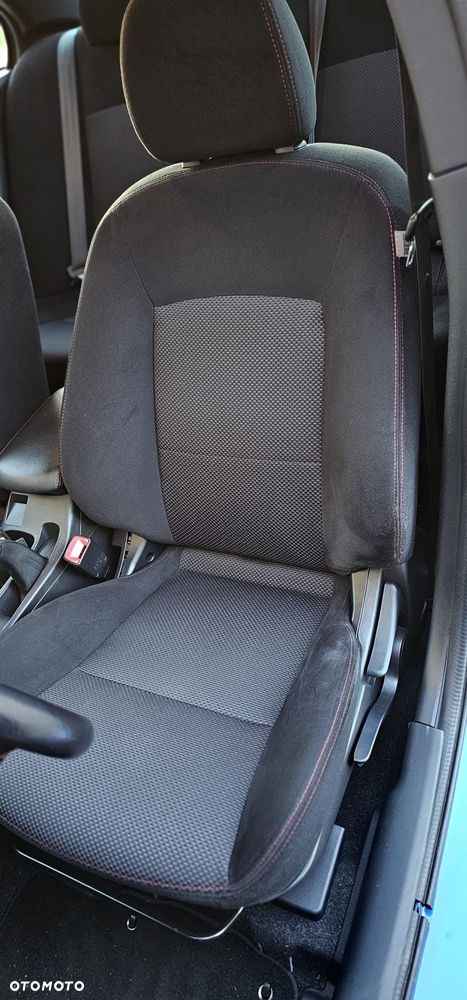 Mitsubishi Lancer Evolution GSR - 11