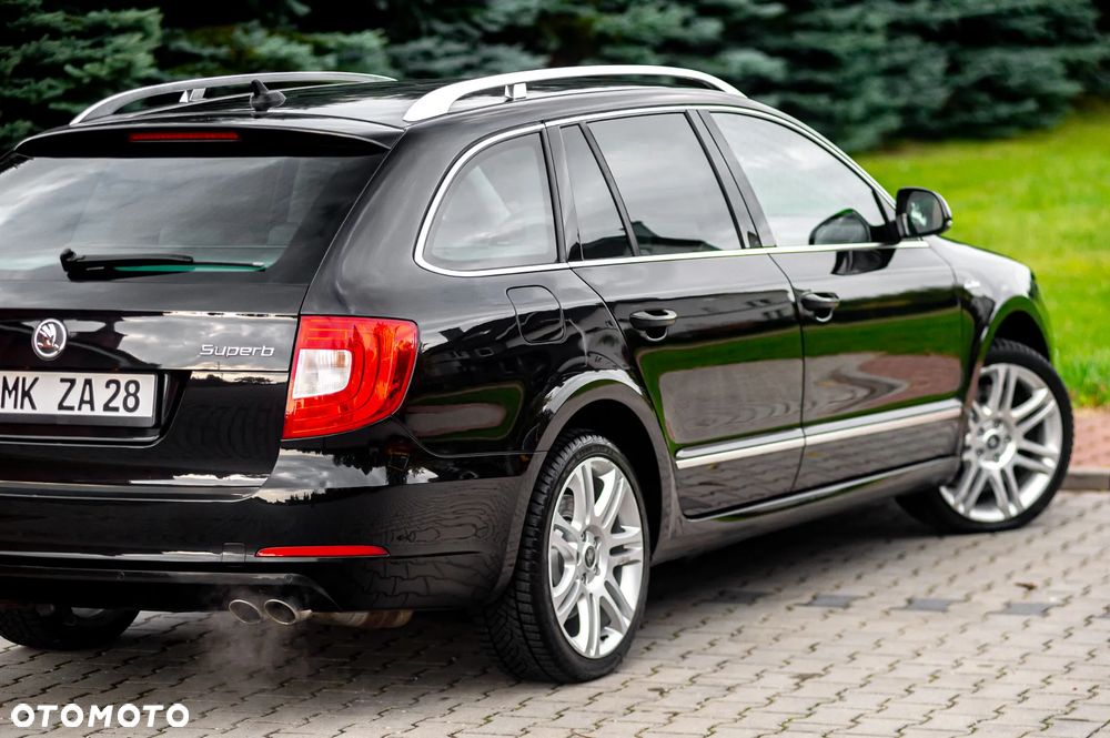 Skoda Superb 3.6 V6 4x4 DSG L&K - 11