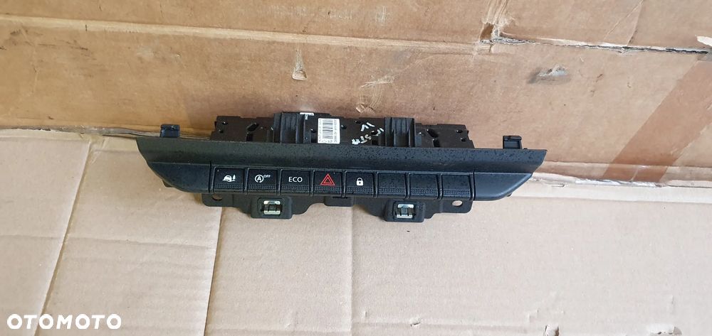 Panel sterowania przełącznik awaryjnych Nissan Primastar Trafic IV 283E81404R - 1