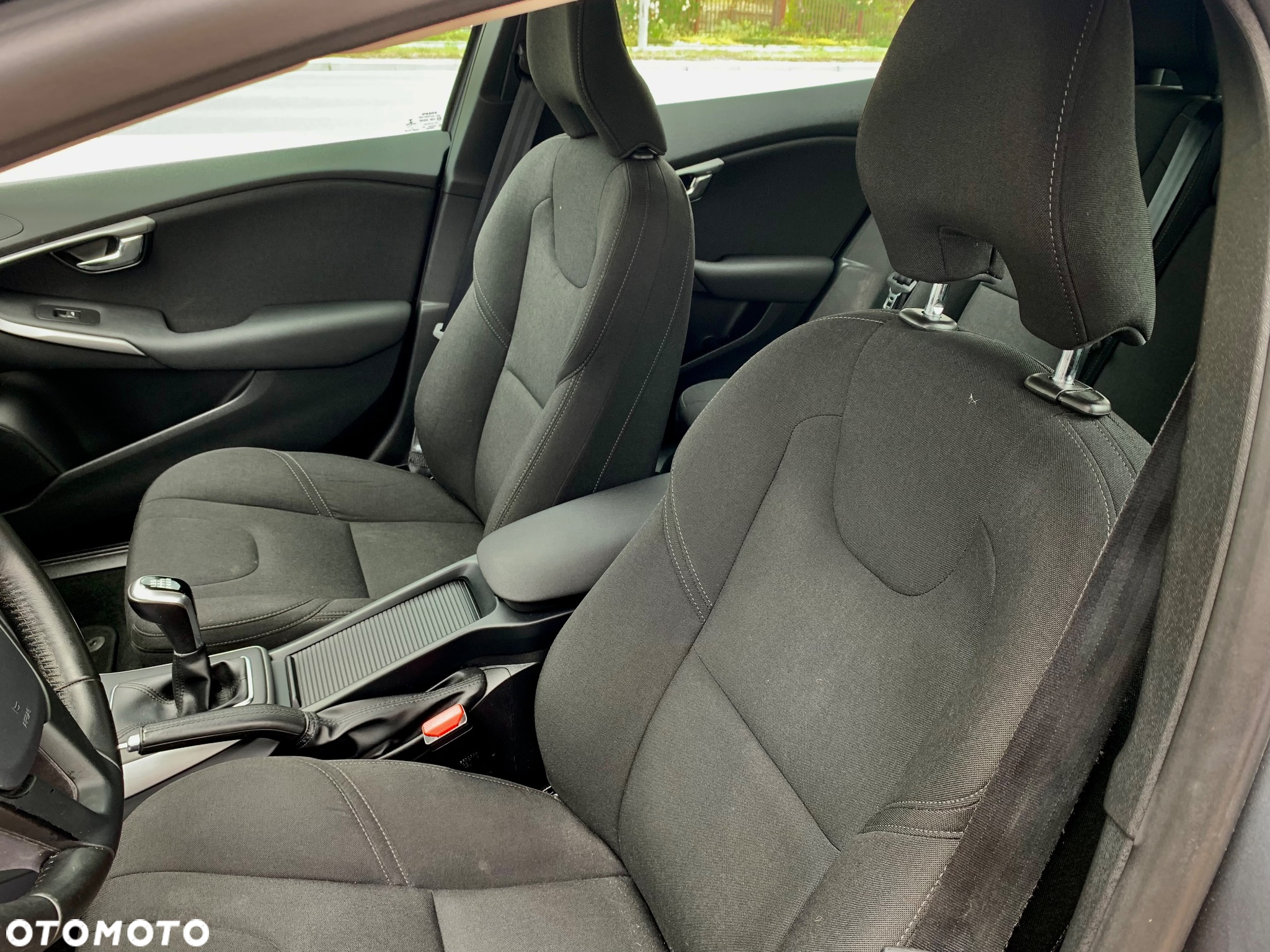 Volvo V40 D2 Drive-E Summum - 26