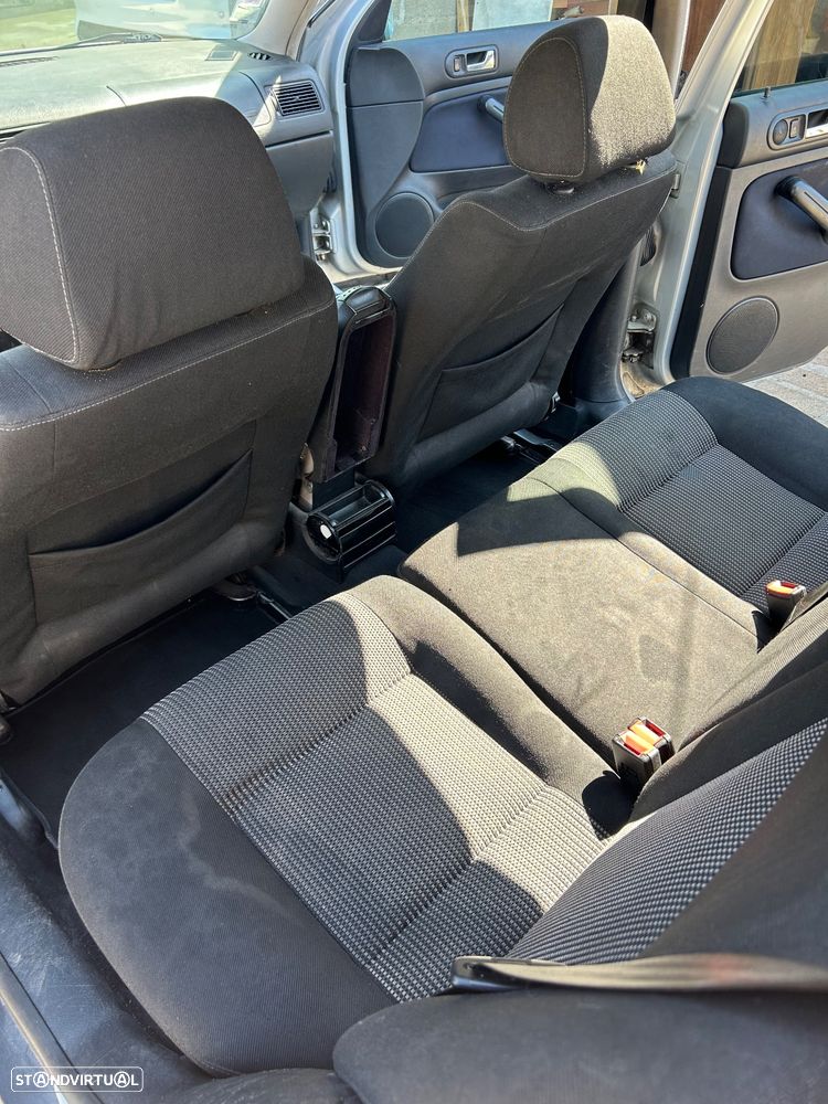 VW Golf 1.9 TDi 4M Highline - 10