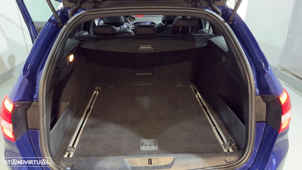 Peugeot 308 SW BlueHDi 180 EAT6 GT - 36