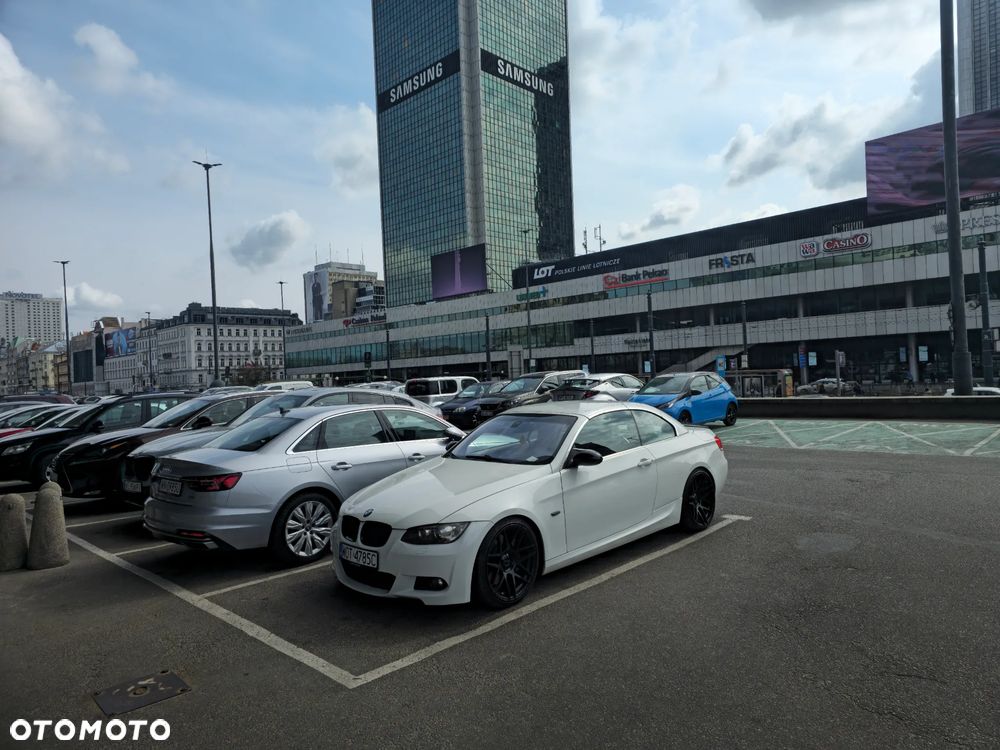 BMW Seria 3 2008 photo 2