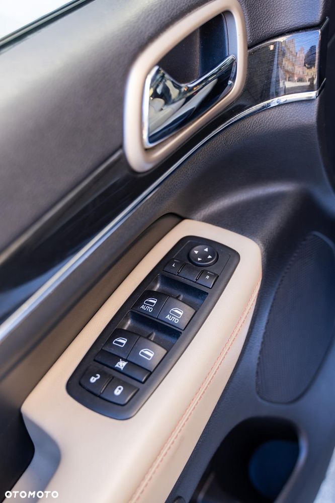 Jeep Grand Cherokee 3.6 V6 Pentastar 4WD Automatik Overland - 13