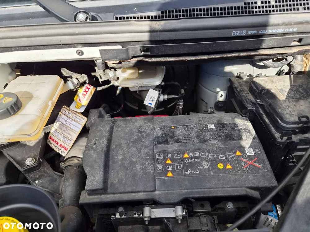 Renault Trafic - 19