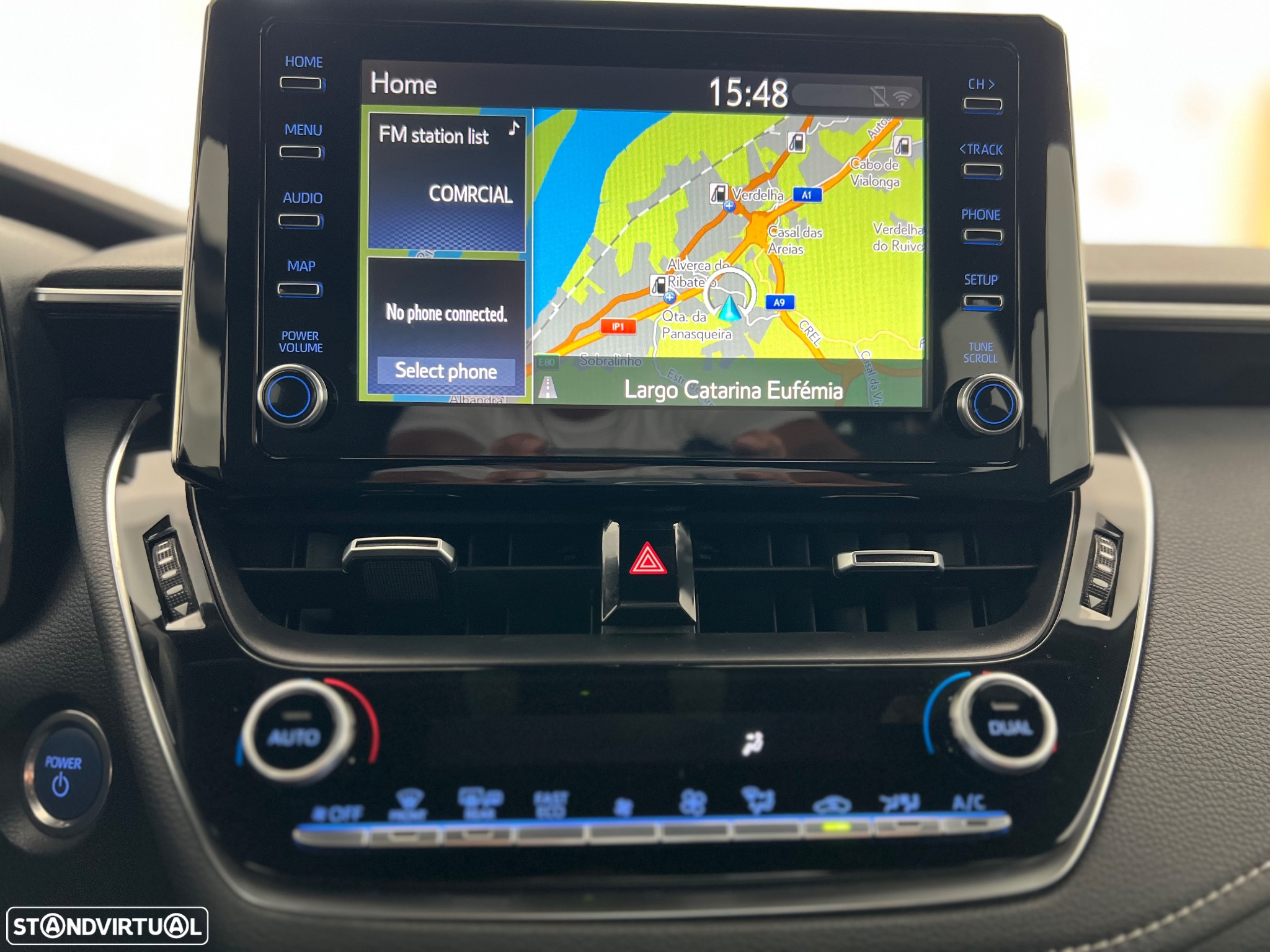 Toyota Corolla Touring Sports 1.8 Hybrid Comfort - 14